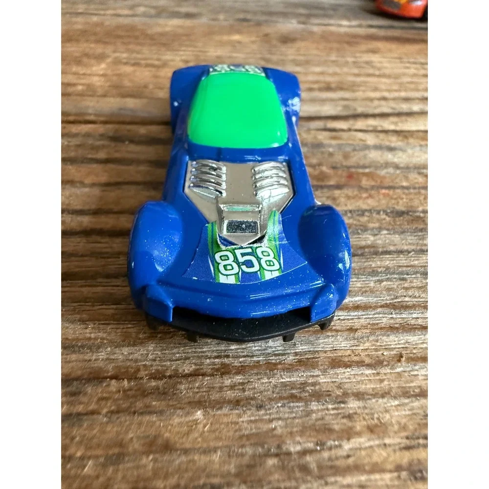 VTG 2000s Hot Wheels Toy Car 858 Futuristic Sports Car Blue Green McDonald's